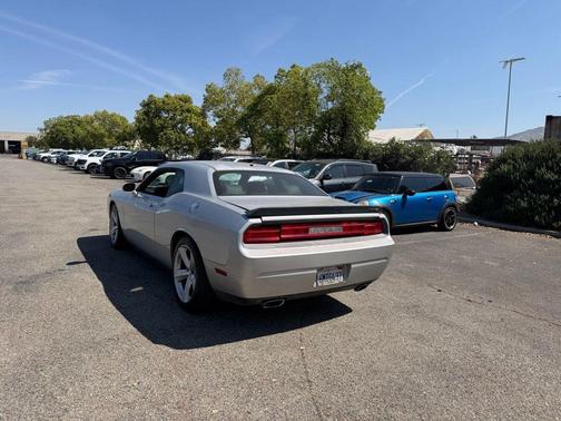 Bright Silver Metallic Clearcoat 2010 Dodge Challenger SRT8