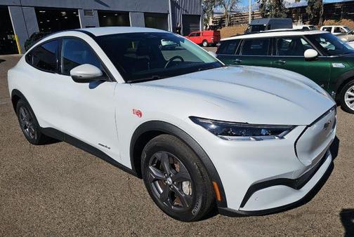 2022 Ford Mustang Mach-E Select