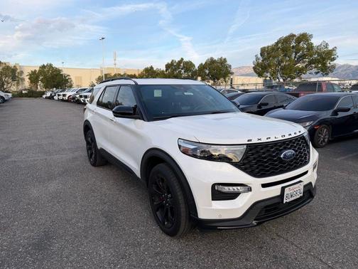 2021 Ford Explorer ST