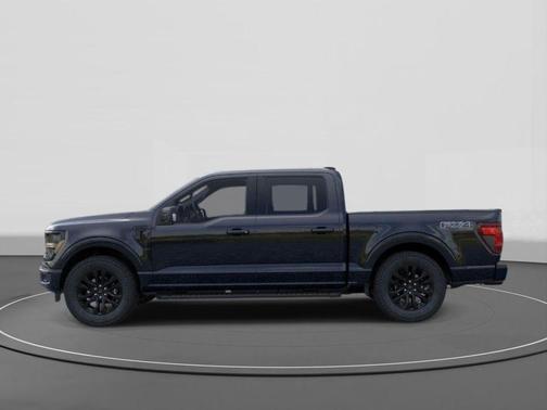 AGATE BLACK METALLIC 2026 Ford F-150 XLT
