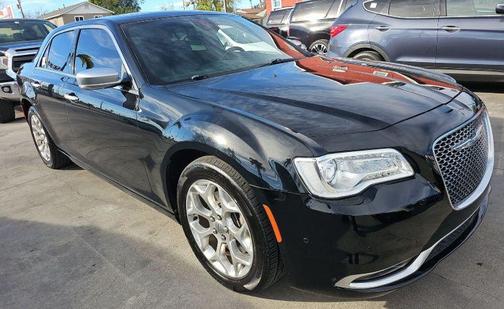 2017 Chrysler 300C Platinum