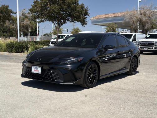 Midnight Black Metallic 2025 Toyota Camry SE