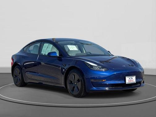 2022 Tesla Model 3 Long Range