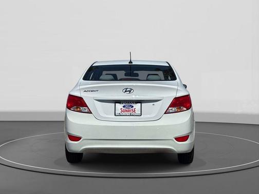 Century White 2016 Hyundai Accent SE