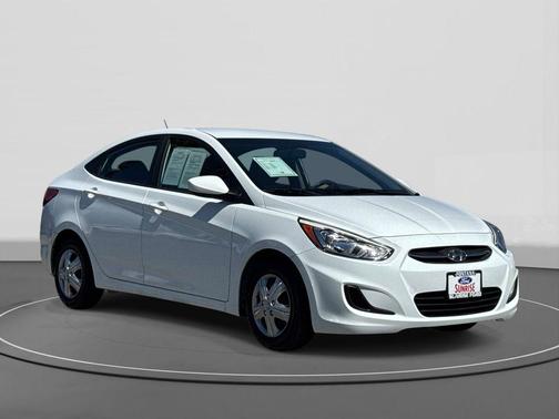 Century White 2016 Hyundai Accent SE