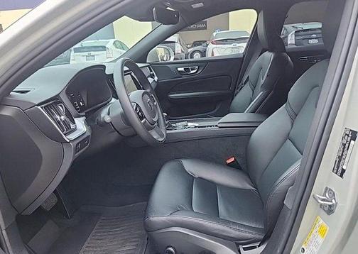 2019 Volvo S60 T5 Momentum