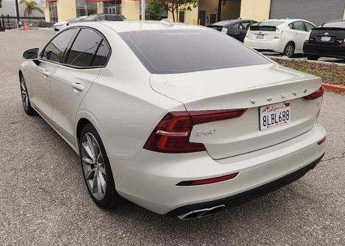 2019 Volvo S60 T5 Momentum