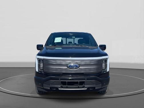 2022 Ford F-150 Lightning LARIAT