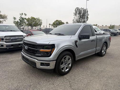 ICONIC SILVER METALLIC 2025 Ford F-150 XL