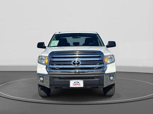 2016 Toyota Tundra SR5