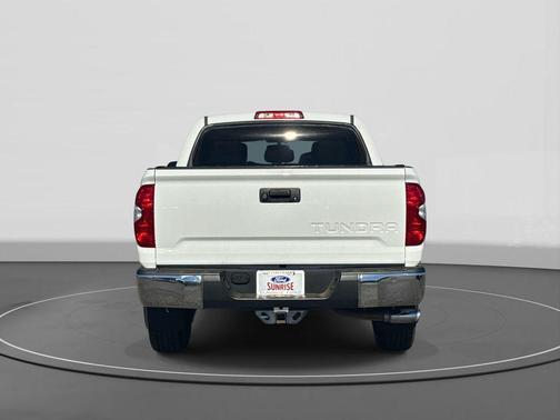 2016 Toyota Tundra SR5