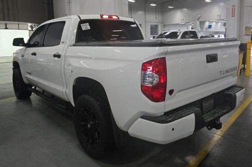 2017 Toyota Tundra SR5