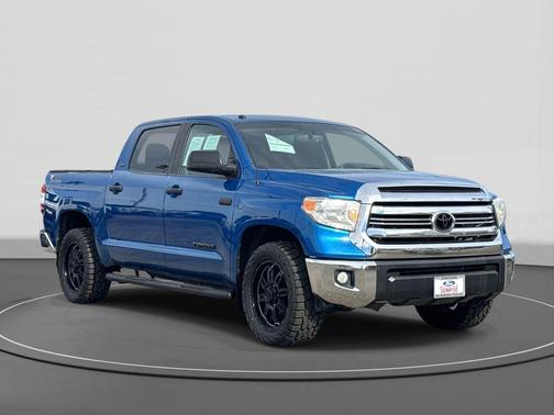 2017 Toyota Tundra SR5