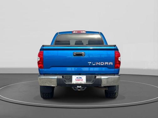 2017 Toyota Tundra SR5