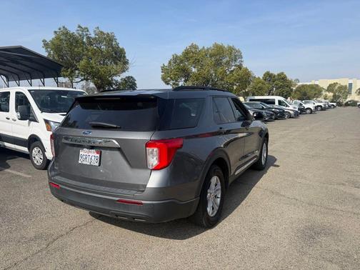 CARBONIZED GRAY METALLIC 2023 Ford Explorer XLT