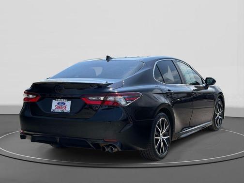Midnight Black Metallic 2024 Toyota Camry SE