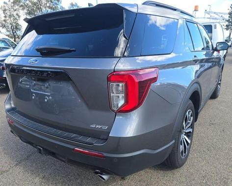 2022 Ford Explorer ST-Line