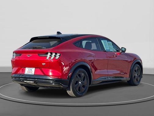 2021 Ford Mustang Mach-E California Route 1