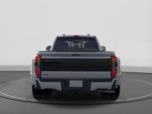 Avalanche 2026 Ford F-350 Platinum