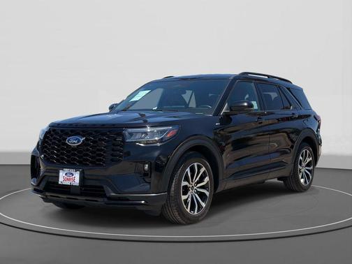 AGATE BLACK METALLIC 2025 Ford Explorer ST-Line