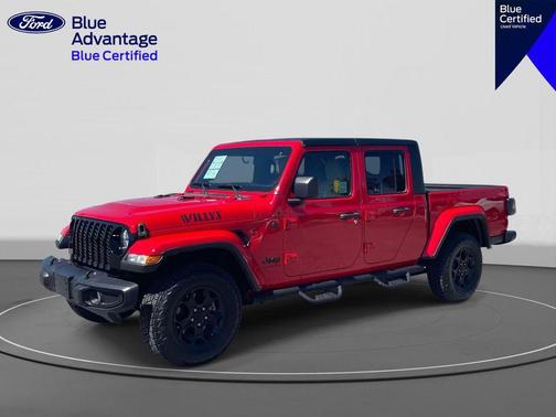 Firecracker Red Clearcoat 2023 Jeep Gladiator Willys 4x4