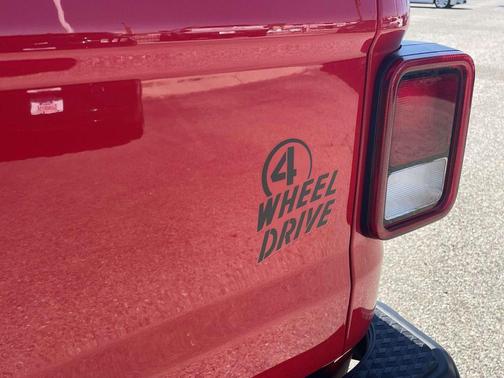 2023 Jeep Gladiator Willys 4x4