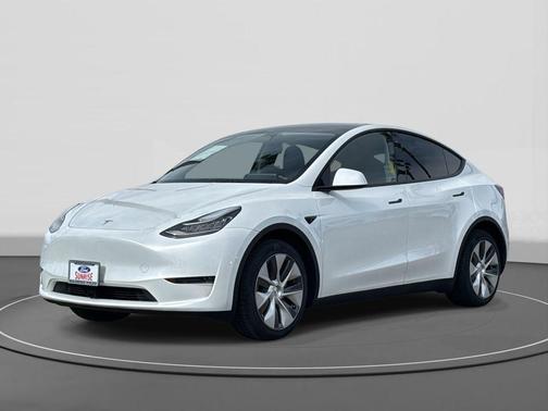 2023 Tesla Model Y Long Range Dual Motor All-Wheel Drive