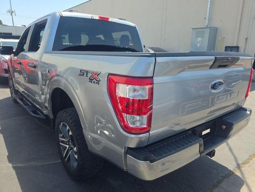 Iconic Silver Metallic 2022 Ford F-150 XL