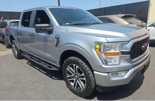 Iconic Silver Metallic 2022 Ford F-150 XL