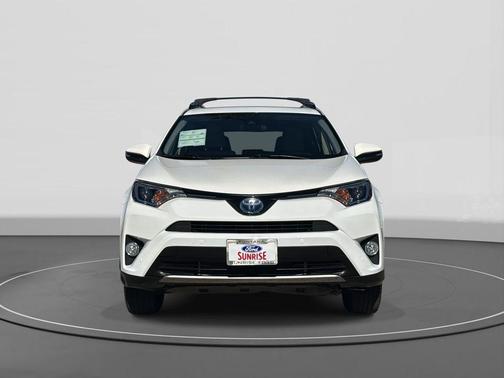 2018 Toyota RAV4 Hybrid XLE