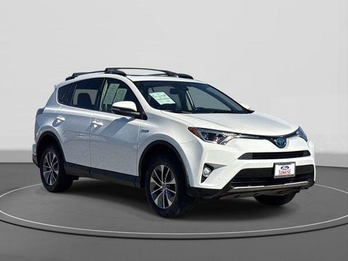 2018 Toyota RAV4 Hybrid XLE