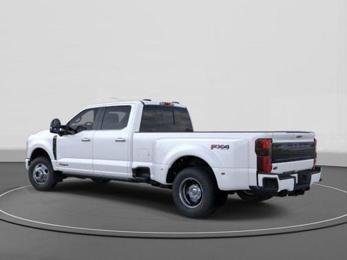 STAR WHITE 2026 Ford F-350 Platinum