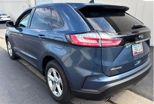 BLUE METALLIC 2019 Ford Edge SE