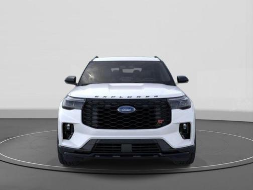 Star White Metallic Tri-Coat 2026 Ford Explorer ST