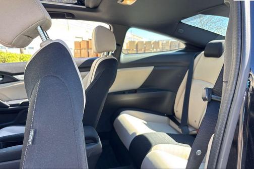 2017 Honda Civic LX-P