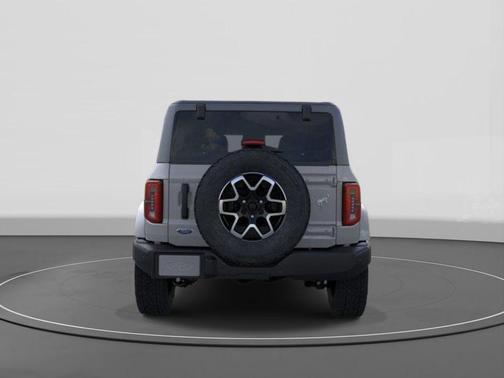 Avalanche Gray 2026 Ford Bronco Outer Banks