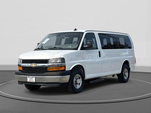 2019 Chevrolet Express 2500 LT