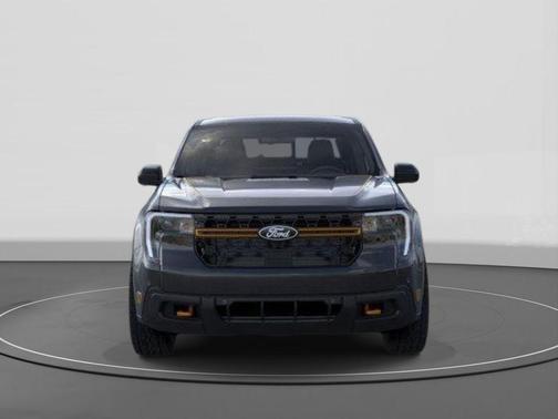 SHADOW BLACK 2025 Ford Maverick Tremor