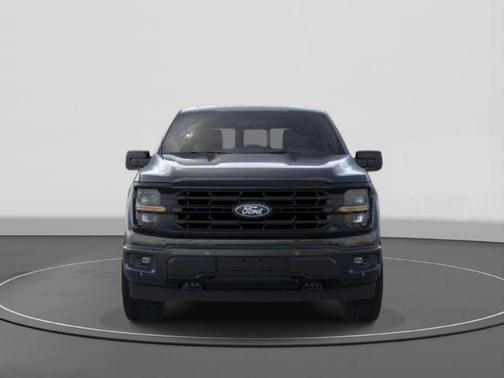 Agate Black Metallic 2026 Ford F-150 XLT