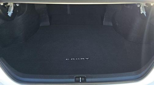 2019 Toyota Camry Hybrid LE