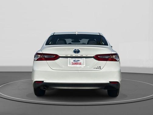 2019 Toyota Camry Hybrid LE