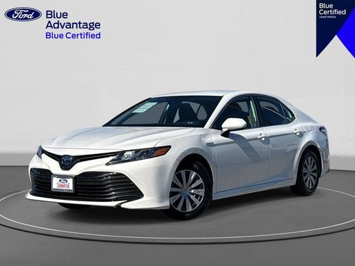2019 Toyota Camry Hybrid LE