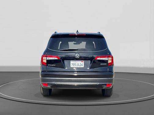 2022 Honda Pilot 2WD Special Edition