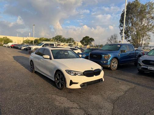 Alpine White 2020 BMW 330 330i