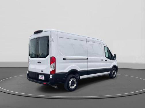 2021 Ford Transit-250 Base