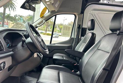 2021 Ford Transit-250 Base