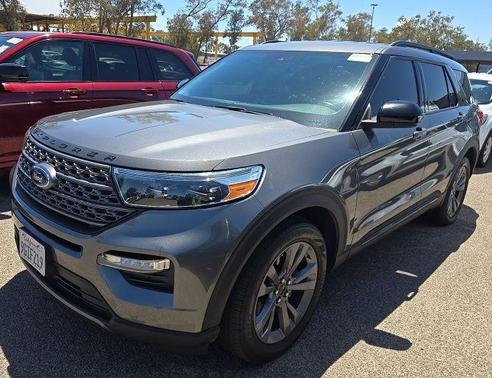 CARBONIZED GRAY METALLIC 2023 Ford Explorer XLT