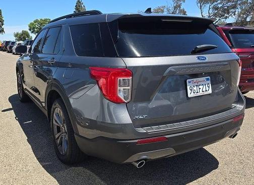 CARBONIZED GRAY METALLIC 2023 Ford Explorer XLT