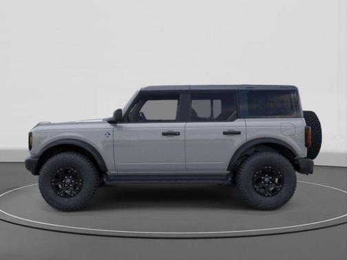 Avalanche Gray 2026 Ford Bronco Outer Banks
