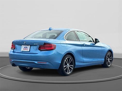 2020 BMW 230 230i